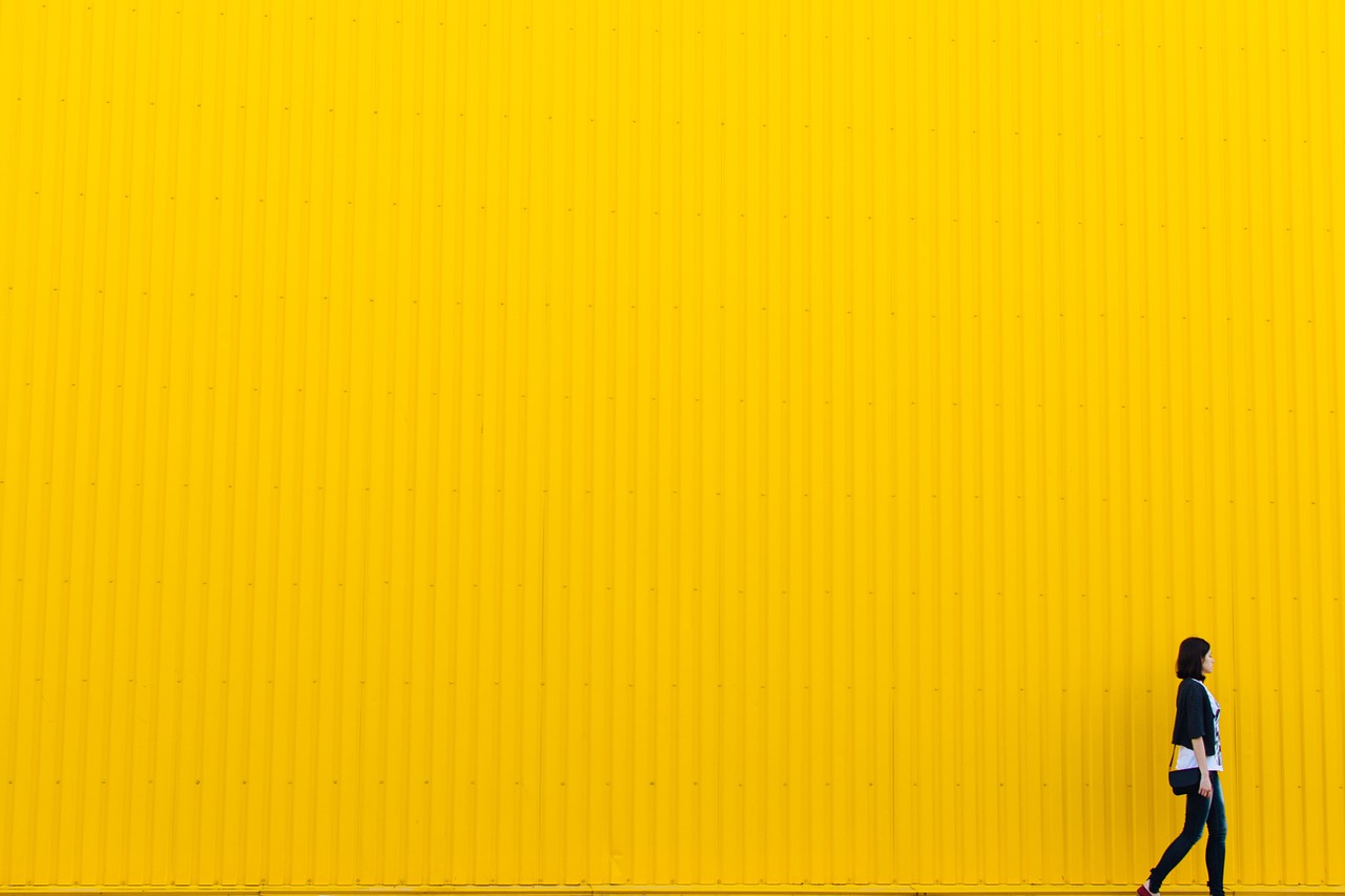 Yellow Aesthetic: Why We're Drawn To The Color Yellow | Science Trends